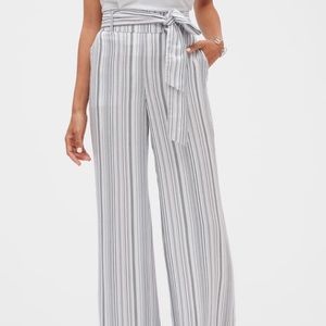 Banana Republic Tie Waist Variegated Stripe Pant